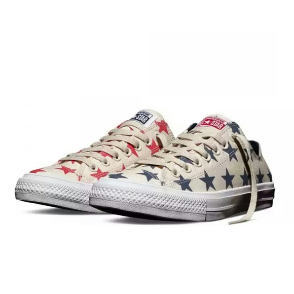 NWT Converse Chuck II Reflective Star Print Shoes - Picture 2 of 9